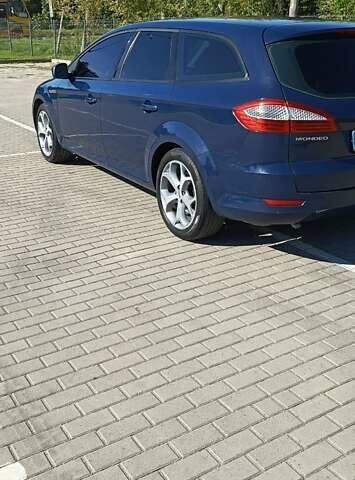 Форд Мондео 2009 в Дубно на Automoto.ua Синий Форд Мондео, объемом двигателя 1.6 л и пробегом 250 тыс. км за 6300 $, фото 9 на Automoto.ua