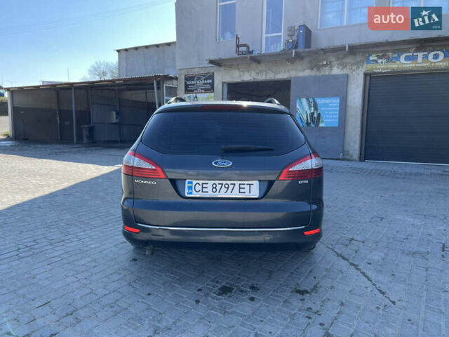 Синий Форд Мондео, объемом двигателя 2 л и пробегом 325 тыс. км за 6000 $, фото 5 на Automoto.ua