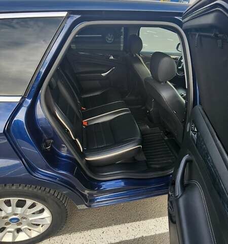 Синій Форд Мондео, об'ємом двигуна 1.56 л та пробігом 221 тис. км за 8500 $, фото 12 на Automoto.ua