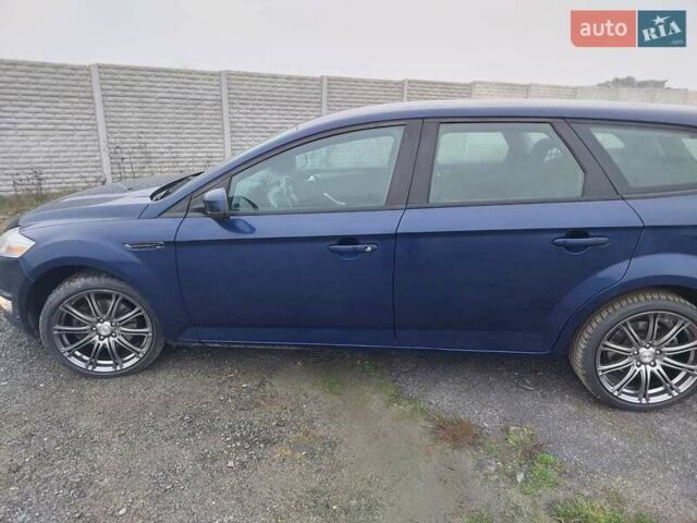 Синий Форд Мондео, объемом двигателя 1.56 л и пробегом 276 тыс. км за 7300 $, фото 13 на Automoto.ua