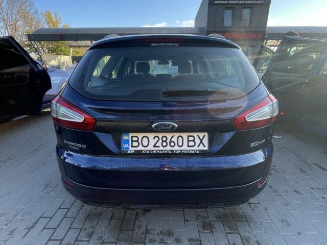 Синій Форд Мондео, об'ємом двигуна 1.6 л та пробігом 238 тис. км за 7400 $, фото 3 на Automoto.ua