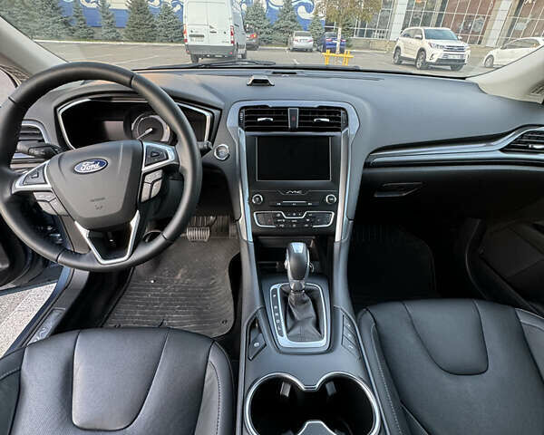 Синий Форд Мондео, объемом двигателя 2 л и пробегом 64 тыс. км за 18500 $, фото 14 на Automoto.ua