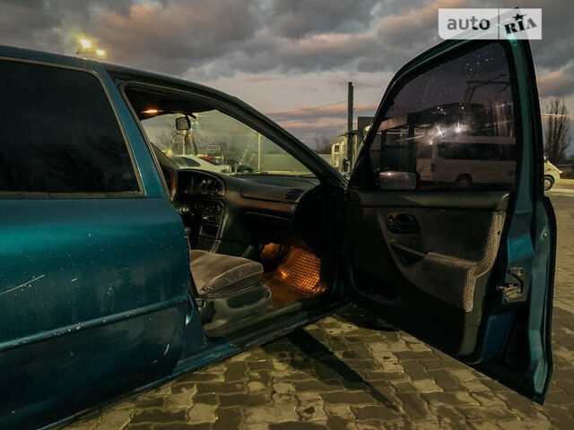 Синій Форд Мондео, об'ємом двигуна 1.8 л та пробігом 378 тис. км за 2000 $, фото 15 на Automoto.ua