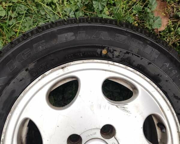 Синий Форд Мондео, объемом двигателя 2 л и пробегом 347 тыс. км за 2300 $, фото 26 на Automoto.ua