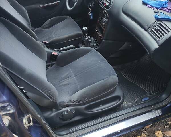 Синий Форд Мондео, объемом двигателя 2 л и пробегом 347 тыс. км за 2300 $, фото 19 на Automoto.ua