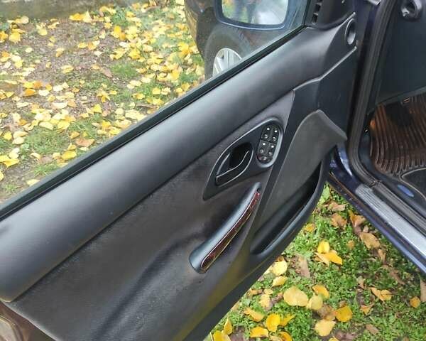 Синий Форд Мондео, объемом двигателя 2 л и пробегом 347 тыс. км за 2300 $, фото 10 на Automoto.ua