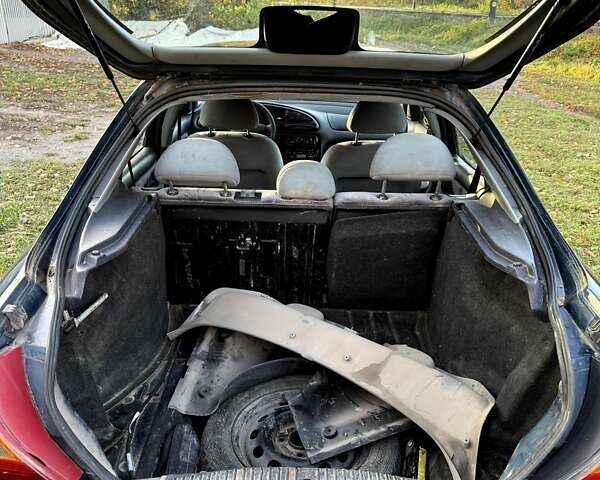 Синий Форд Мондео, объемом двигателя 0 л и пробегом 289 тыс. км за 1350 $, фото 11 на Automoto.ua