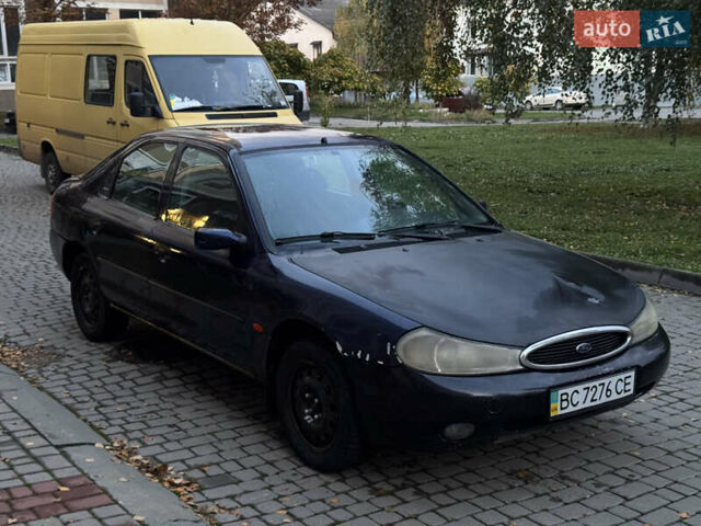 Форд Мондео 1997 в Черновцах на Automoto.ua Синий Форд Мондео, объемом двигателя 1.8 л и пробегом 280 тыс. км за 1800 $, фото 2 на Automoto.ua