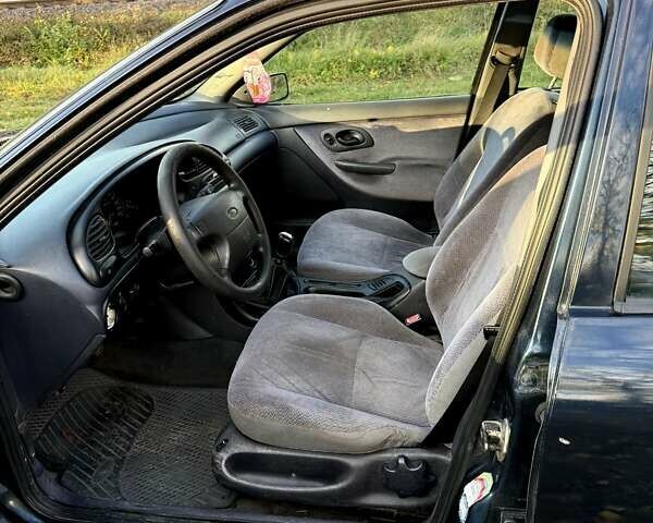 Синий Форд Мондео, объемом двигателя 0 л и пробегом 289 тыс. км за 1350 $, фото 8 на Automoto.ua