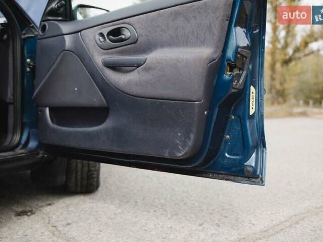 Форд Мондео 1998 в Кременчуге на Automoto.ua Синий Форд Мондео, объемом двигателя 1.8 л и пробегом 234 тыс. км за 3500 $, фото 12 на Automoto.ua