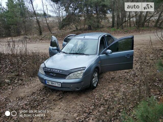 Синій Форд Мондео, об'ємом двигуна 1.8 л та пробігом 260 тис. км за 2500 $, фото 14 на Automoto.ua