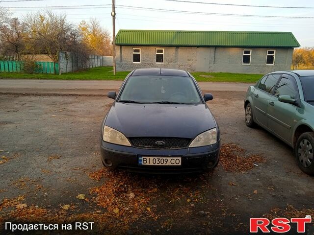 Синий Форд Мондео, объемом двигателя 1.8 л и пробегом 330 тыс. км за 3800 $, фото 2 на Automoto.ua