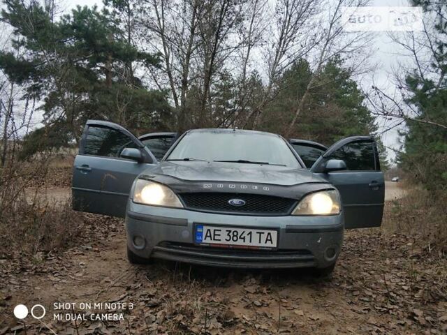 Синій Форд Мондео, об'ємом двигуна 1.8 л та пробігом 260 тис. км за 2500 $, фото 2 на Automoto.ua