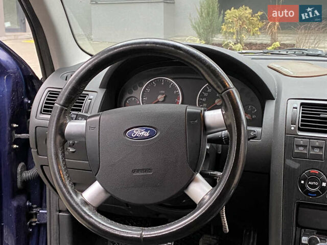 Синій Форд Мондео, об'ємом двигуна 1.8 л та пробігом 160 тис. км за 2999 $, фото 39 на Automoto.ua