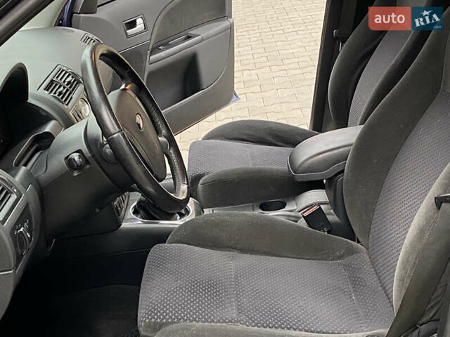 Синій Форд Мондео, об'ємом двигуна 1.8 л та пробігом 160 тис. км за 2999 $, фото 27 на Automoto.ua