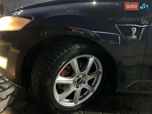 Форд Мондео 2007 в Дрогобыче на Automoto.ua Синий Форд Мондео, объемом двигателя 2.52 л и пробегом 240 тыс. км за 4900 $, фото 20 на Automoto.ua