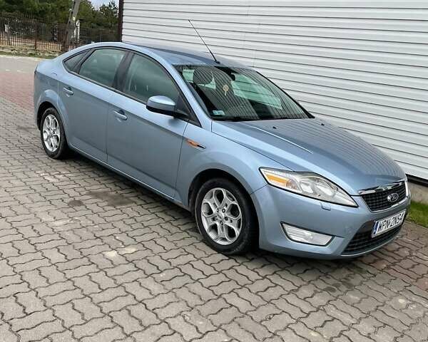 Синий Форд Мондео, объемом двигателя 1.8 л и пробегом 290 тыс. км за 8500 $, фото 3 на Automoto.ua