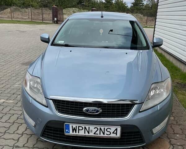 Синий Форд Мондео, объемом двигателя 1.8 л и пробегом 290 тыс. км за 8500 $, фото 1 на Automoto.ua