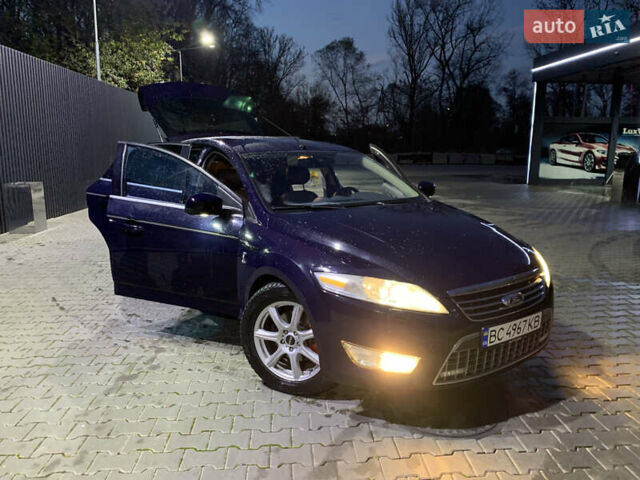 Форд Мондео 2007 в Дрогобыче на Automoto.ua Синий Форд Мондео, объемом двигателя 2.52 л и пробегом 240 тыс. км за 4900 $, фото 8 на Automoto.ua