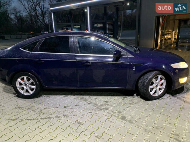 Форд Мондео 2007 в Дрогобыче на Automoto.ua Синий Форд Мондео, объемом двигателя 2.52 л и пробегом 240 тыс. км за 4900 $, фото 4 на Automoto.ua