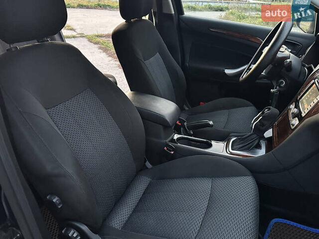 Синий Форд Мондео, объемом двигателя 2 л и пробегом 303 тыс. км за 5250 $, фото 22 на Automoto.ua