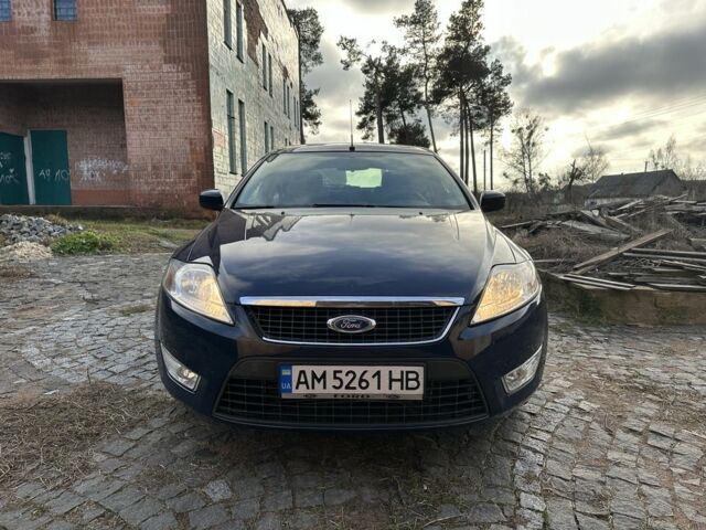 Синий Форд Мондео, объемом двигателя 1.8 л и пробегом 256 тыс. км за 7000 $, фото 1 на Automoto.ua