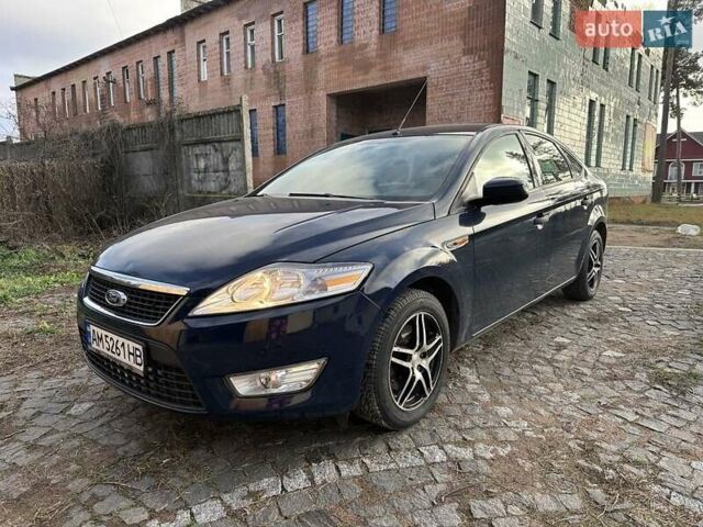 Синий Форд Мондео, объемом двигателя 1.8 л и пробегом 256 тыс. км за 7000 $, фото 1 на Automoto.ua