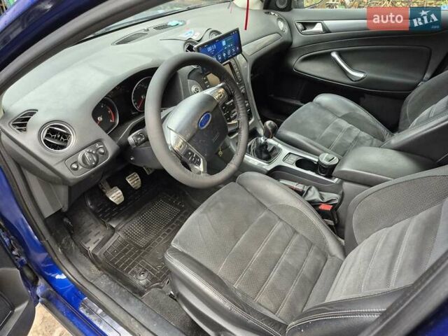 Синій Форд Мондео, об'ємом двигуна 1.6 л та пробігом 219 тис. км за 9500 $, фото 10 на Automoto.ua