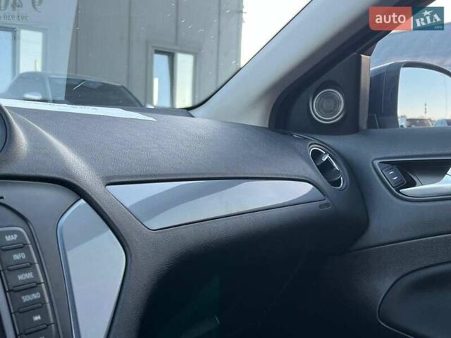 Синий Форд Мондео, объемом двигателя 1.6 л и пробегом 304 тыс. км за 9350 $, фото 29 на Automoto.ua