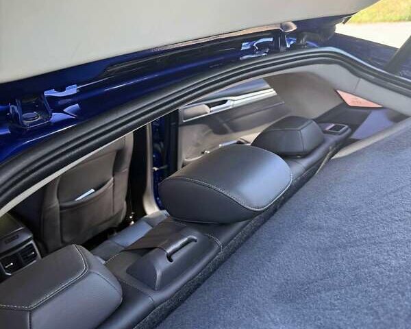 Синій Форд Мондео, об'ємом двигуна 2 л та пробігом 190 тис. км за 17000 $, фото 25 на Automoto.ua