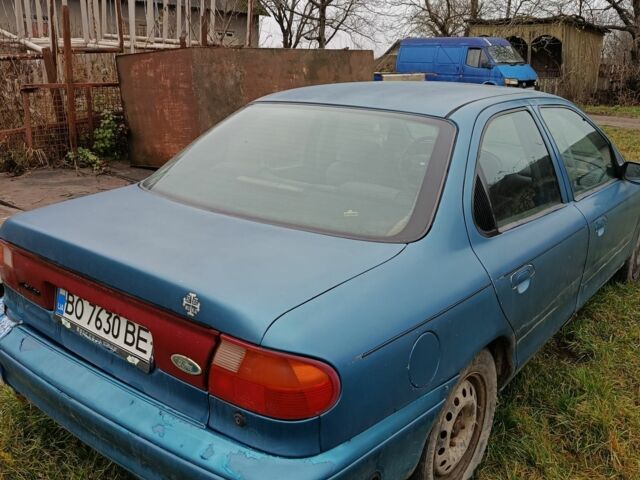 Зеленый Форд Мондео, объемом двигателя 1.8 л и пробегом 280 тыс. км за 600 $, фото 1 на Automoto.ua