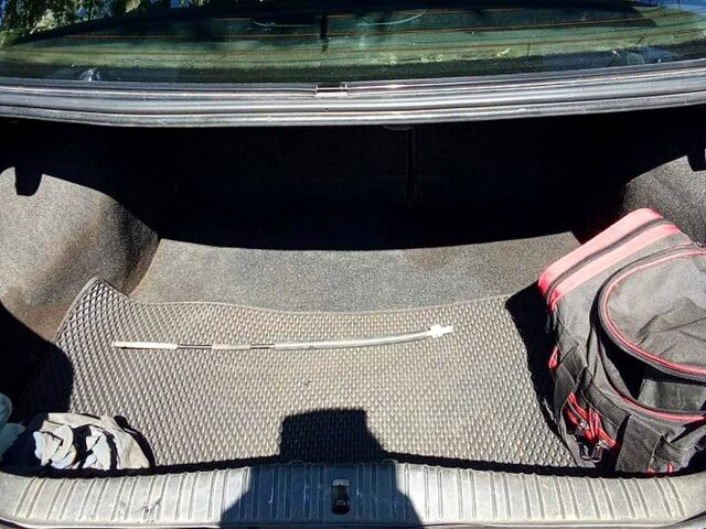 Зелений Форд Мондео, об'ємом двигуна 2 л та пробігом 353 тис. км за 1500 $, фото 9 на Automoto.ua