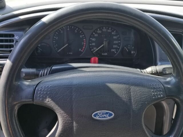 Форд Мондео 1994 в Черновцах на Automoto.ua Зеленый Форд Мондео, объемом двигателя 1.6 л и пробегом 300 тыс. км за 1200 $, фото 5 на Automoto.ua