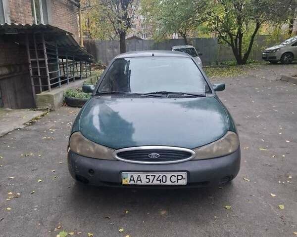 Зеленый Форд Мондео, объемом двигателя 1.8 л и пробегом 280 тыс. км за 1000 $, фото 6 на Automoto.ua