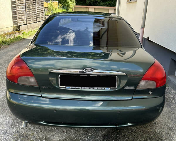 Зелений Форд Мондео, об'ємом двигуна 1.8 л та пробігом 124 тис. км за 2700 $, фото 3 на Automoto.ua