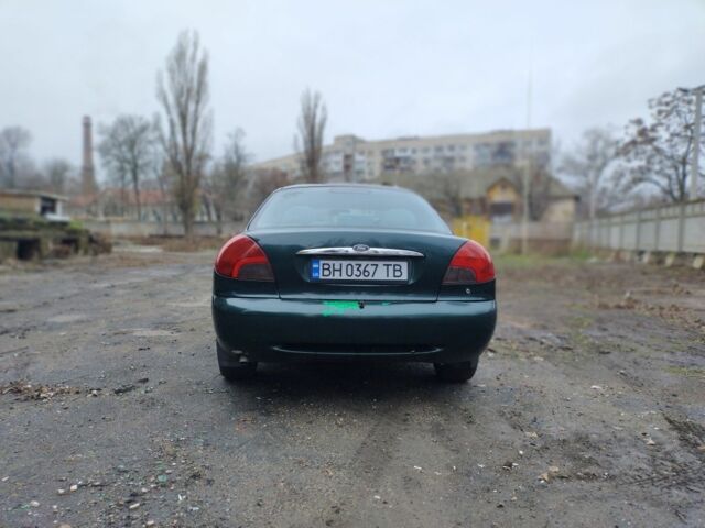 Зелений Форд Мондео, об'ємом двигуна 1.8 л та пробігом 439 тис. км за 2200 $, фото 3 на Automoto.ua