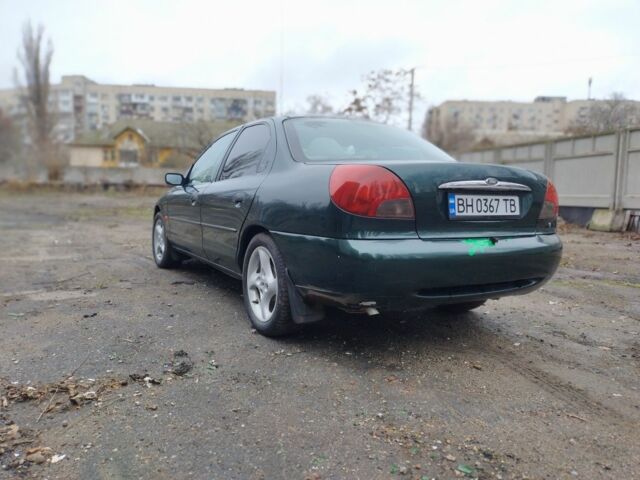 Зелений Форд Мондео, об'ємом двигуна 1.8 л та пробігом 439 тис. км за 2200 $, фото 2 на Automoto.ua