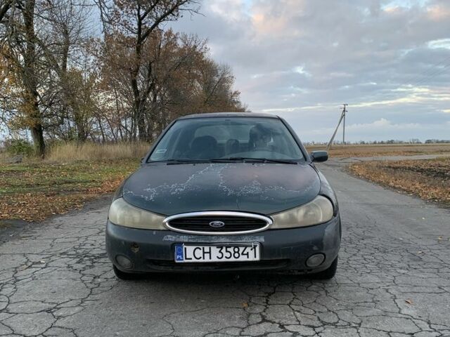 Форд Мондео 1997 в Глобино на Automoto.ua Зеленый Форд Мондео, объемом двигателя 1.8 л и пробегом 352 тыс. км за 720 $, фото 3 на Automoto.ua