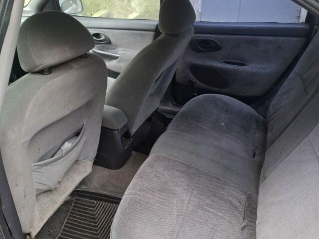 Зелений Форд Мондео, об'ємом двигуна 1.8 л та пробігом 280 тис. км за 1000 $, фото 6 на Automoto.ua