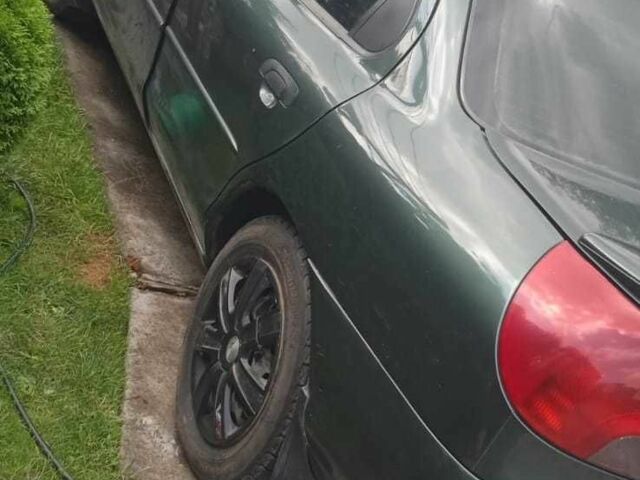 Зеленый Форд Мондео, объемом двигателя 2 л и пробегом 300 тыс. км за 2300 $, фото 2 на Automoto.ua