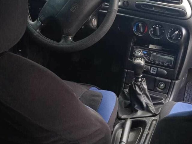 Зеленый Форд Мондео, объемом двигателя 2 л и пробегом 300 тыс. км за 2300 $, фото 1 на Automoto.ua