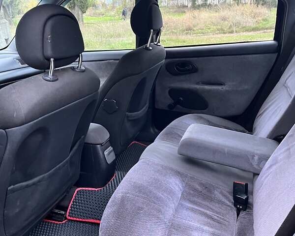 Форд Мондео 1998 в Киеве на Automoto.ua Зеленый Форд Мондео, объемом двигателя 1.6 л и пробегом 483 тыс. км за 2350 $, фото 6 на Automoto.ua