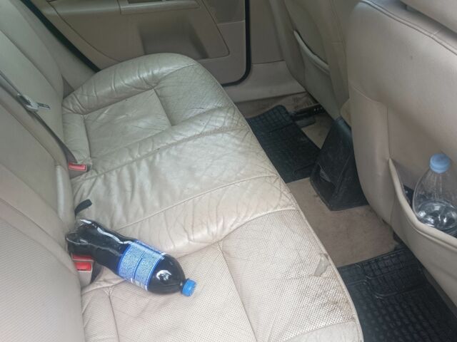 Зеленый Форд Мондео, объемом двигателя 2 л и пробегом 320 тыс. км за 2300 $, фото 5 на Automoto.ua