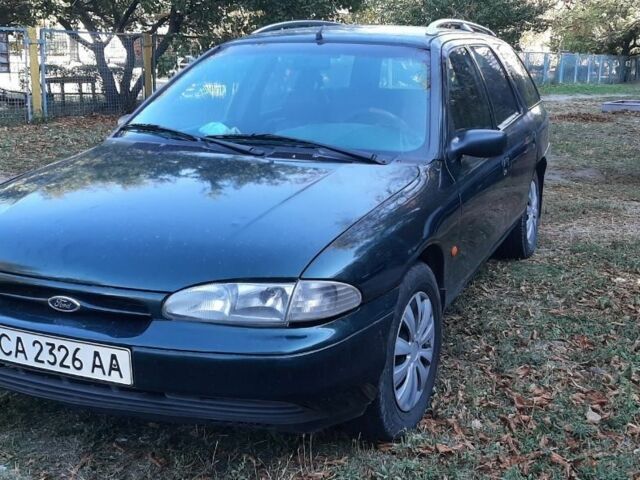 Зеленый Форд Мондео, объемом двигателя 0 л и пробегом 1 тыс. км за 1600 $, фото 1 на Automoto.ua