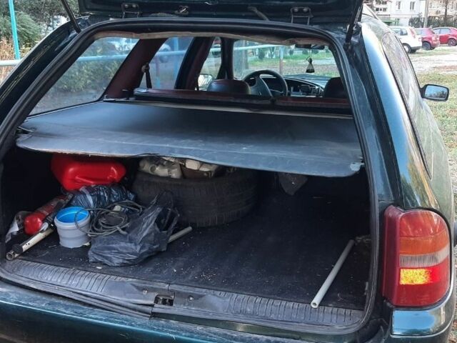 Зеленый Форд Мондео, объемом двигателя 0 л и пробегом 1 тыс. км за 1600 $, фото 5 на Automoto.ua