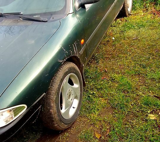 Зеленый Форд Мондео, объемом двигателя 1.6 л и пробегом 356 тыс. км за 1500 $, фото 2 на Automoto.ua