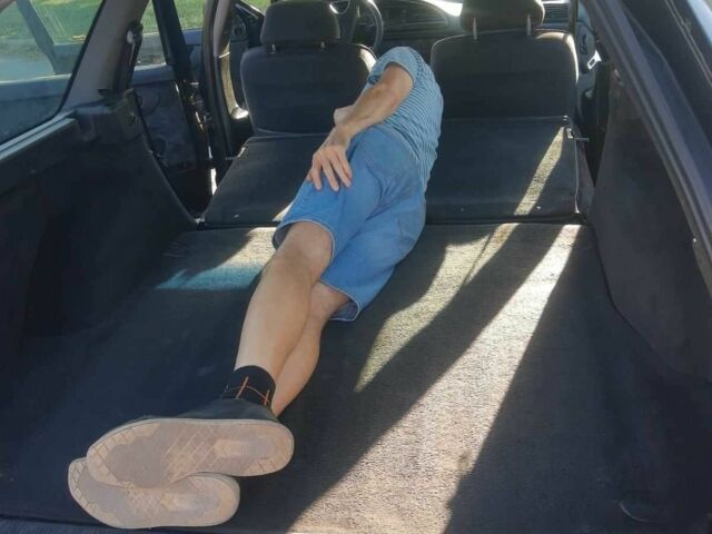 Зелений Форд Мондео, об'ємом двигуна 1.8 л та пробігом 325 тис. км за 2330 $, фото 9 на Automoto.ua