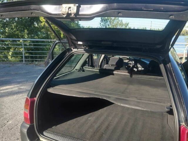 Зелений Форд Мондео, об'ємом двигуна 1.8 л та пробігом 325 тис. км за 2330 $, фото 7 на Automoto.ua