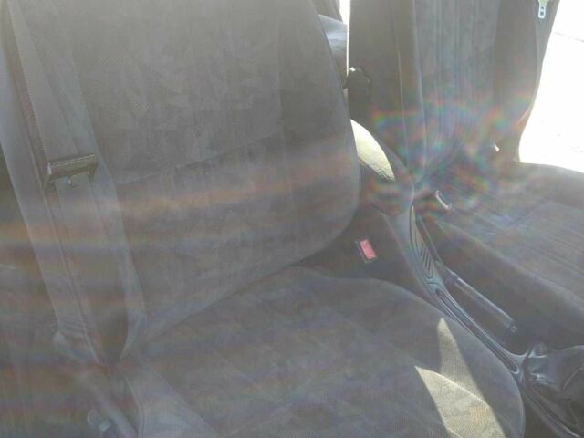 Зелений Форд Мондео, об'ємом двигуна 1.8 л та пробігом 325 тис. км за 2330 $, фото 23 на Automoto.ua