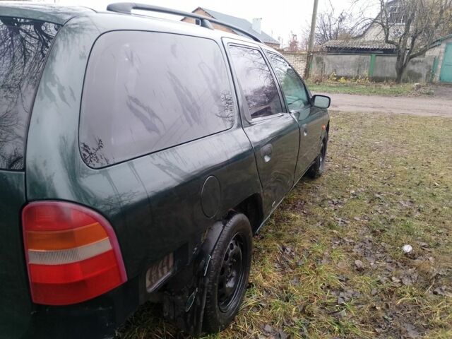 Зеленый Форд Мондео, объемом двигателя 1.8 л и пробегом 350 тыс. км за 985 $, фото 4 на Automoto.ua